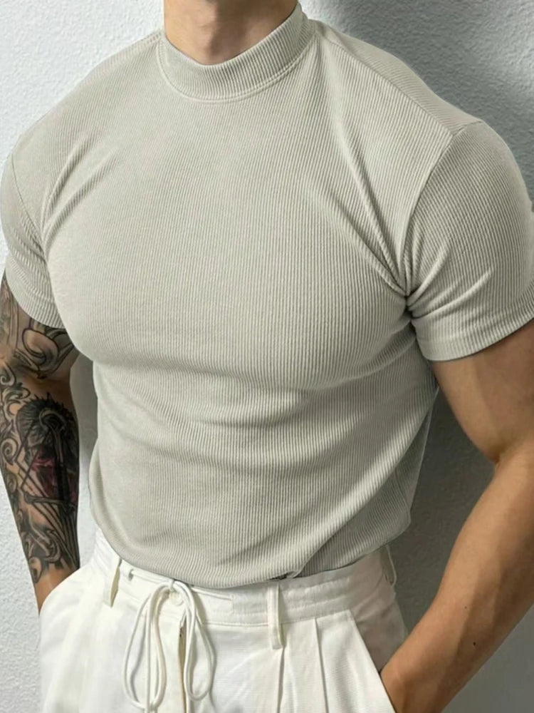 LEO Funnel Neck Essential Knit Tee