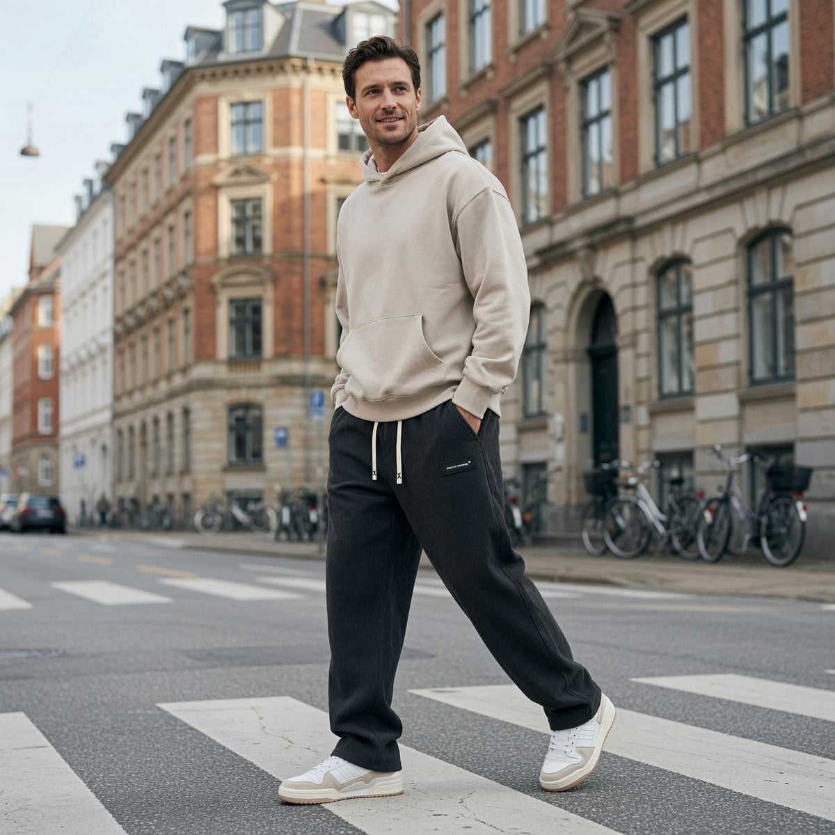 GAVI Corduroy Jogger Pants