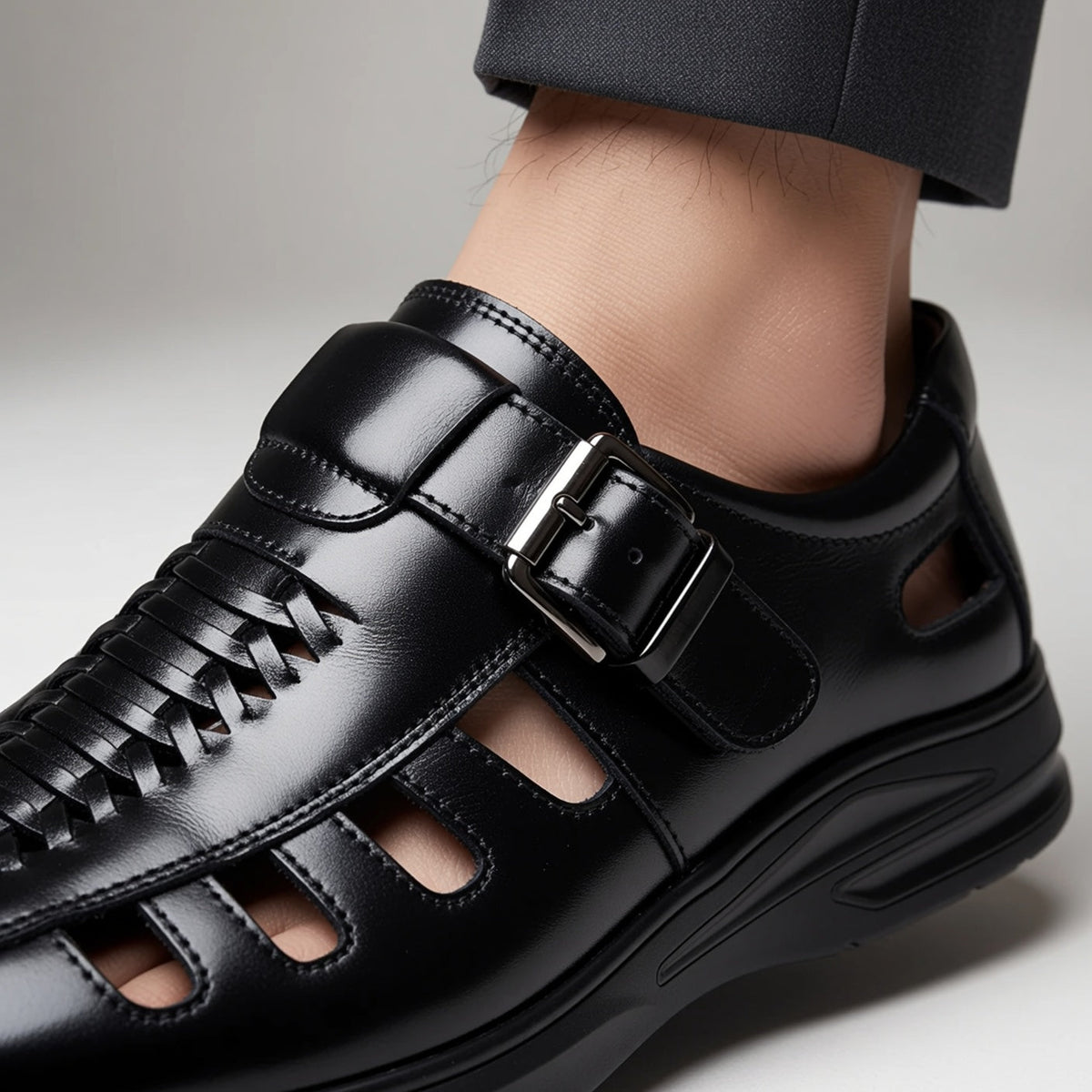 MYLOS Breathable Leather Sandal