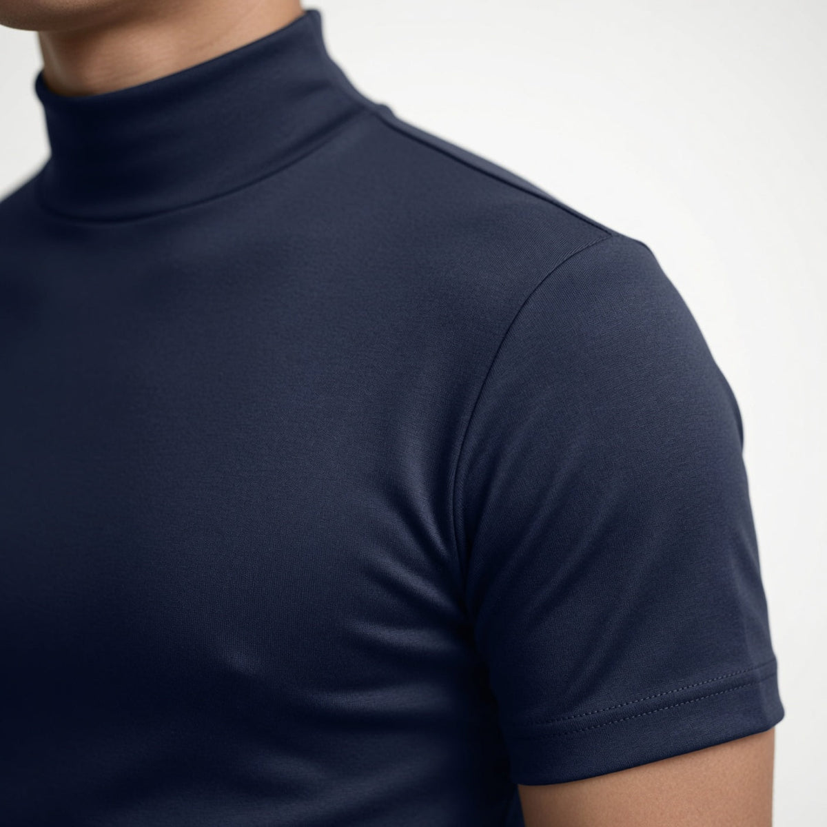 ALTO Men's Mock Neck T-Shirt