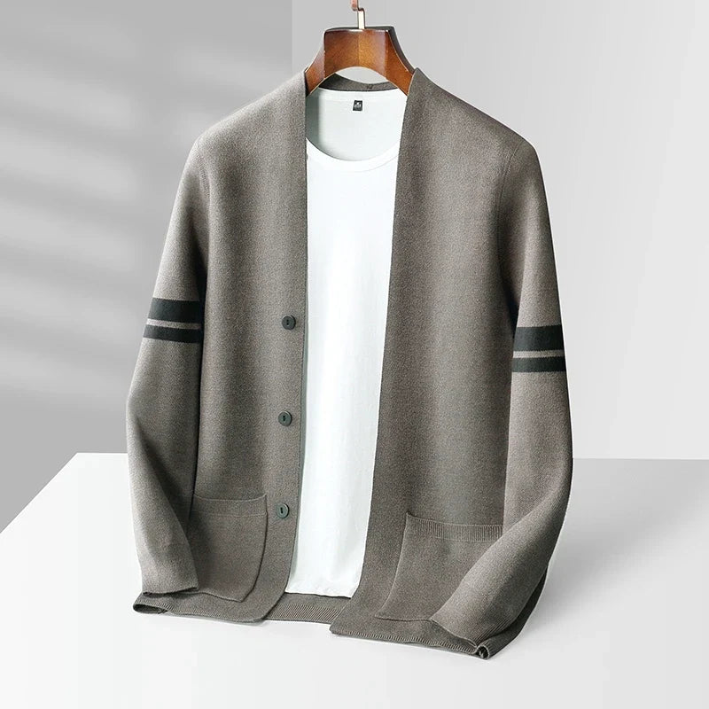 Strivon Classic Knit Cardigan