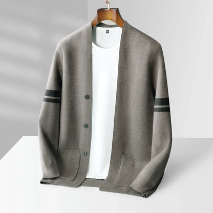 Strivon Classic Knit Cardigan
